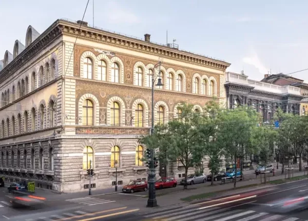 Tehetség és támogatás: elindult a jumpSTART 2025 a pénteki Intermezzoban
