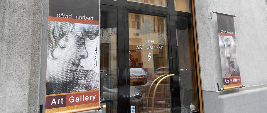 Terdik Szilvia festőművész kiállítása a Dávid Galériában, Minden napra egy mese: 30 napos mesekihívást indít a Libri Mini és Ezt a 10 mozifilmet várják legjobban a magyar nézők 2026 nyarán a keddi Nyitányban